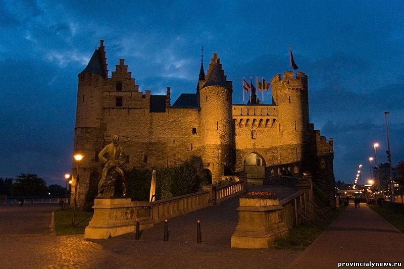 замок стен в бельгии