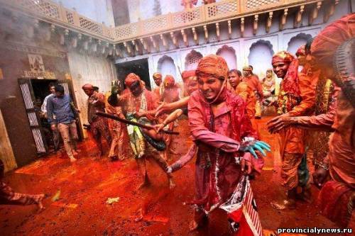 красочный индийский фестиваль